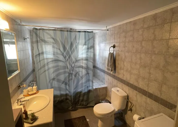 Tzitzifianaki * Chania (Crete)